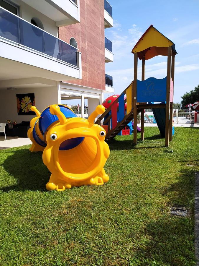 Residence Panorama Apart Hotel Bibione Exterior foto