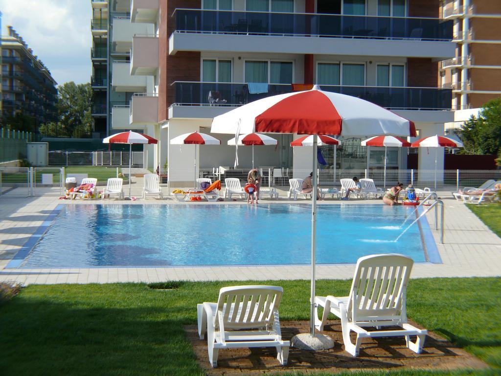 Residence Panorama Apart Hotel Bibione Exterior foto